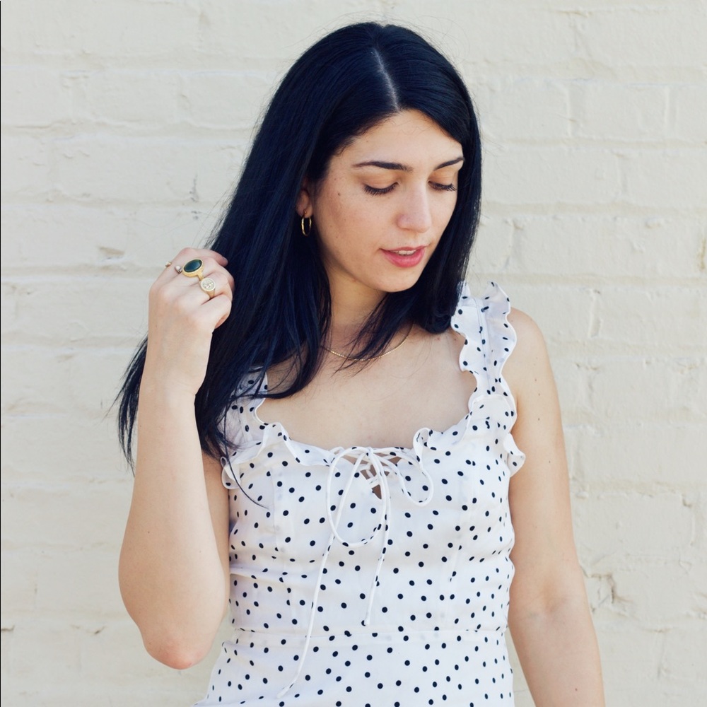 Meet your Posher Alina!